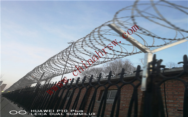 不銹鋼刀片刺繩安裝效果圖 不銹鋼刀片刺繩安裝效果圖