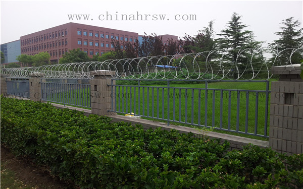 刺繩圍欄 刺繩圍欄