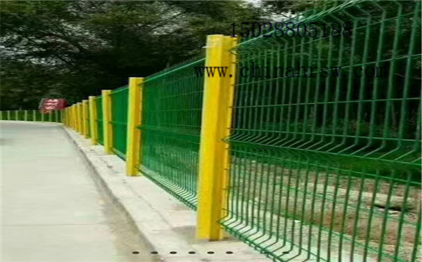 道路護(hù)欄網(wǎng) 道路護(hù)欄網(wǎng)